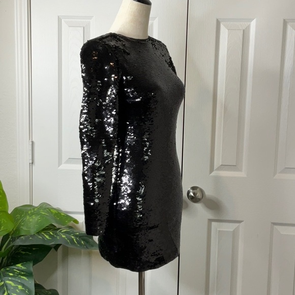 Frame Women’s Open-back Sequin Knit Mini Dress Size XS - Picture 4 of 15